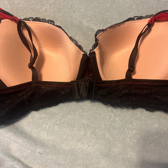 Bra - Picture 2 of 4
